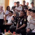 Wakil Ketua I DPRD Kalteng Riska Agustin saat menghadiri anjangsana memperingati HUT RI ke 80, kemarin di Palangka Raya