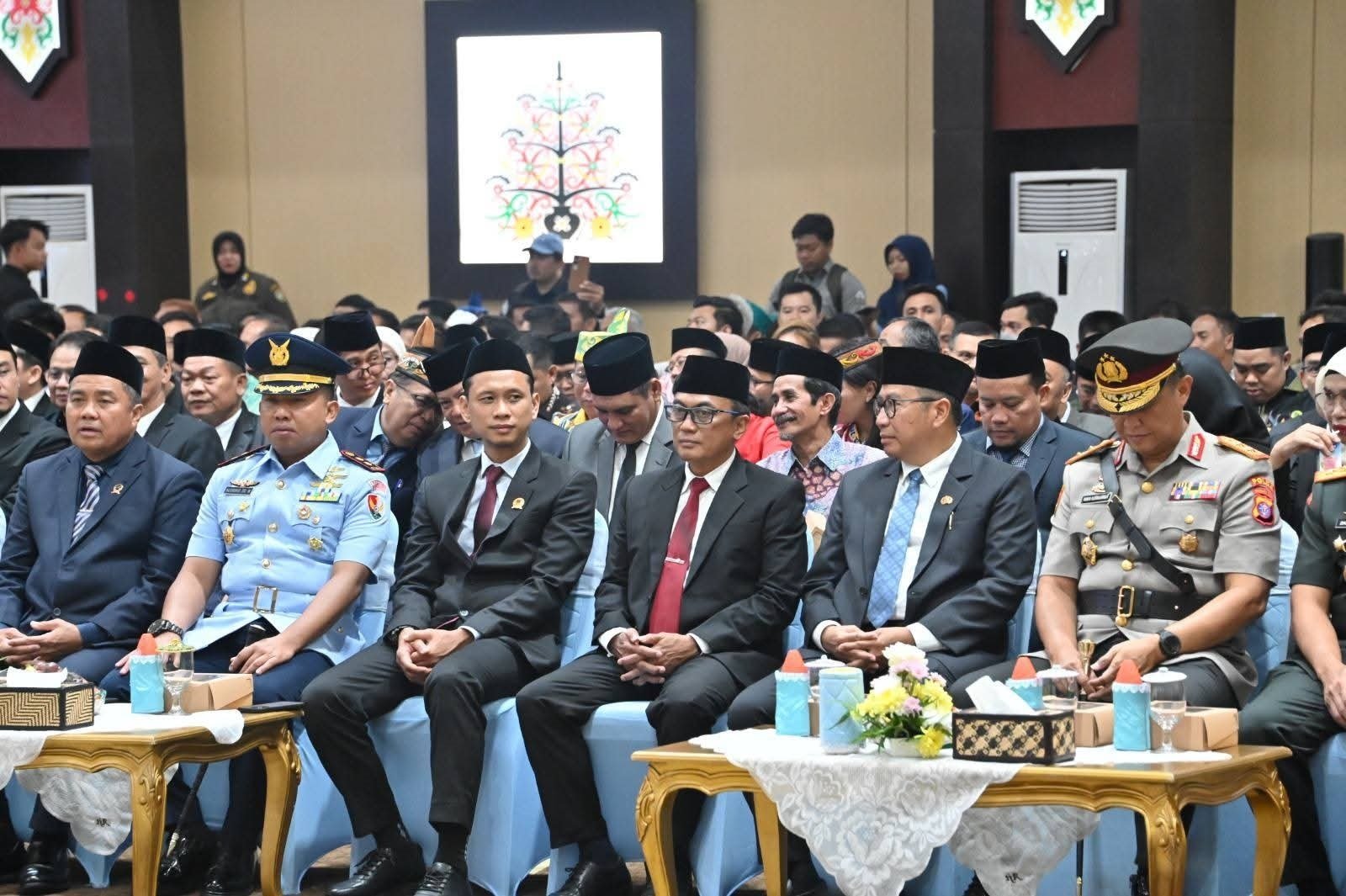 - Wakil Ketua II DPRD Kalteng Muhammad Ansyari saat menghadiri pelantikan Bupati dan Wakil Bupati Barito Utara, Jumat (10/10) di Palangka Raya.