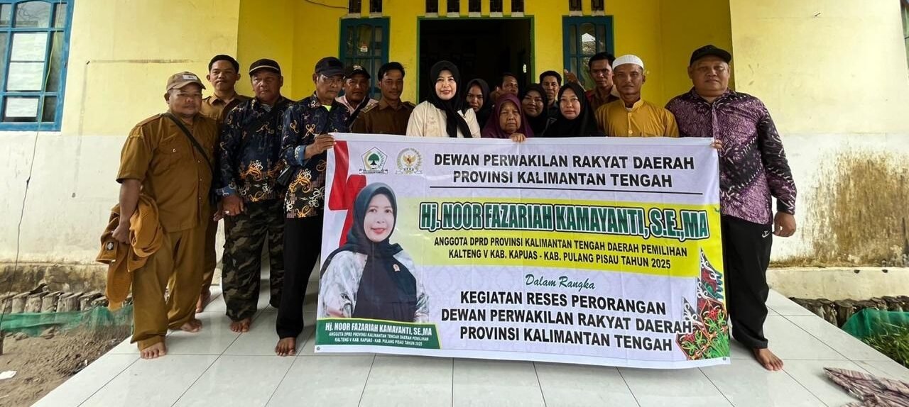 Anggota Komisi III DPRD Kalteng Noor Fazariah Kamayanti saat menyerap aspirasi masyarakat Kabupaten Pulang Pisau.