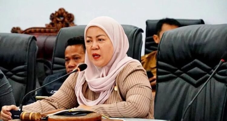 Henny Rosgiaty Rusli