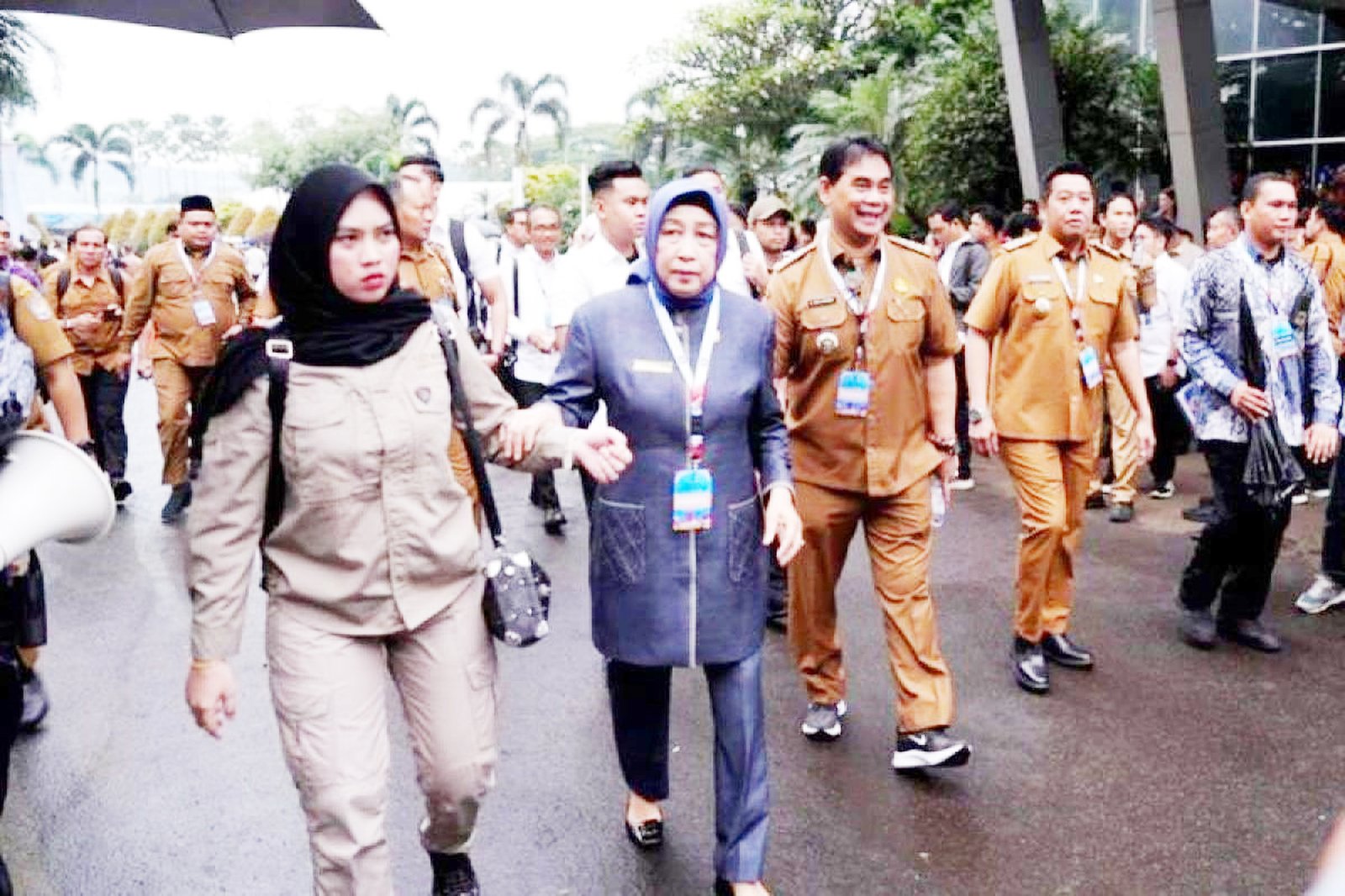 MK_Implementasi Program Presiden Ketua DPRD Barito Utara Mery Rukaini bersama Bupati Shalahuddin dan Wakil Bupati Felix Sonadie Y Tingan menghadiri Rakornas Pemerintah Pusat dan Pemerintah Daerah 2026 di Sentul, Bogor, Jawa Barat, Senin (2/2) kemarin.