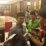 Wakil Ketua III DPRD Kalimantan Tengah, Junaidi, saat menghadiri Milad HMI Ke-79 dan Silahturahmi HMI dan KAHMI Kalteng di Ballrom Batang Garing. Sabtu (14/2) malam.