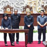 DPRD Kalimantan Tengah tutup Masa Sidang II dan buka Sidang III, bahas rekomendasi LKPJ Gubernur serta lima Raperda strategis.