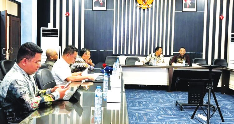 Komisi IV DPRD Kalimantan Tengah melakukan kunjungan kerja ke Dinas PUPR Kalimantan Selatan.