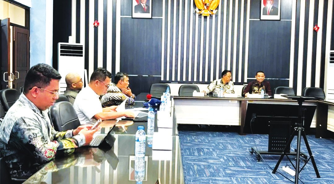 Komisi IV DPRD Kalimantan Tengah melakukan kunjungan kerja ke Dinas PUPR Kalimantan Selatan.