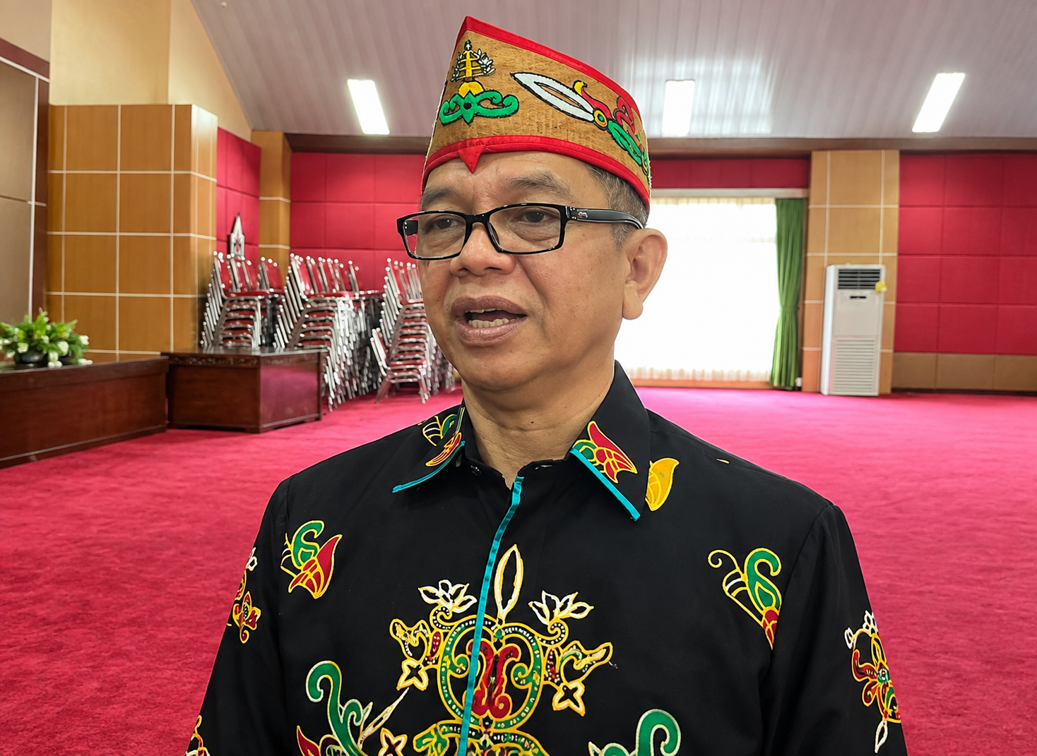 Prof. Salampak